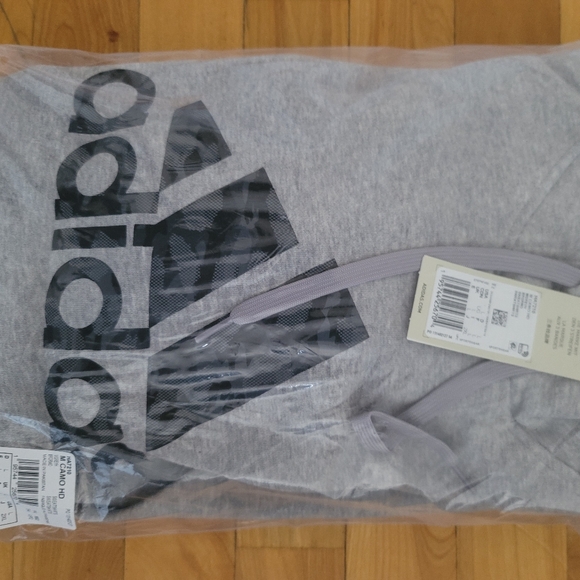 Adidas Sweatshirt. Size M - Picture 2 of 4